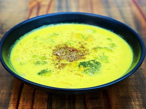 Golden Broccoli Soup | live2give Organics